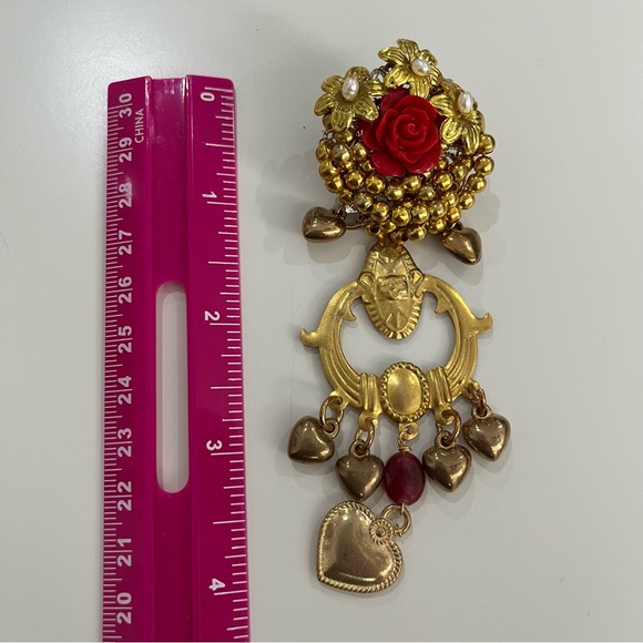 NEW ONE OF A KIND Gold Drop Earrings with Rose Detail W/ Post - Picture 3 of 4